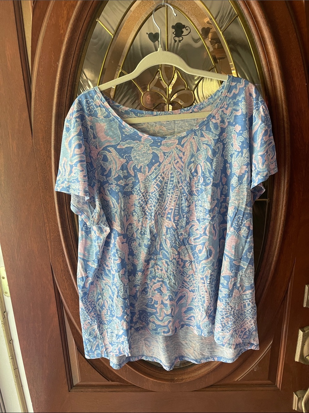 Lilly Pulitzer Light Blue seahorse and turtle Print Women's Short Sleeve Top